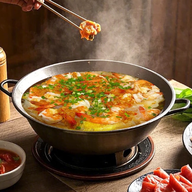 888 Жаркое из креветок, тофу и грибов 